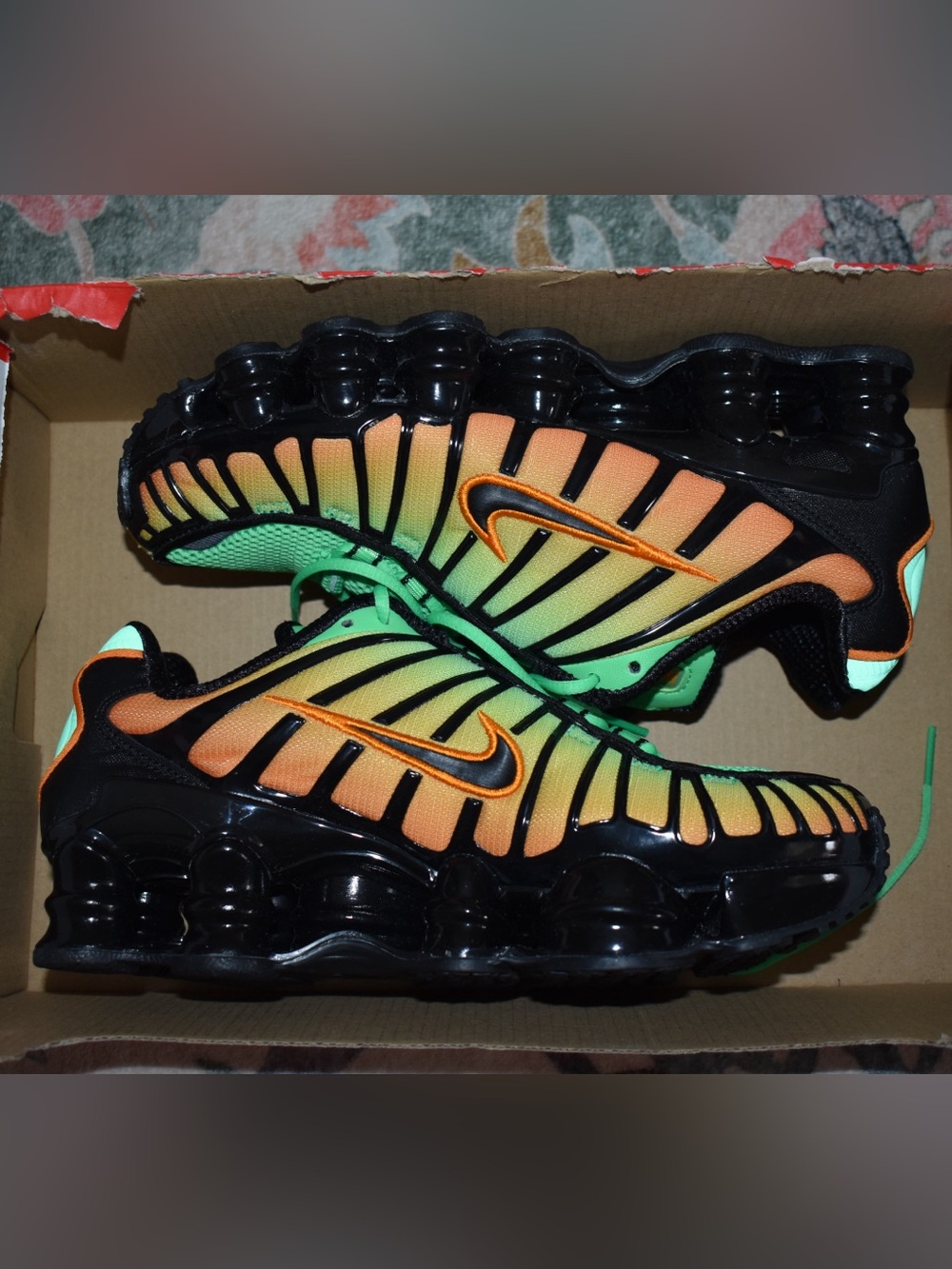 Brand New Nike Shox TL GS Green Shock Black Kids Youth Size 5Y